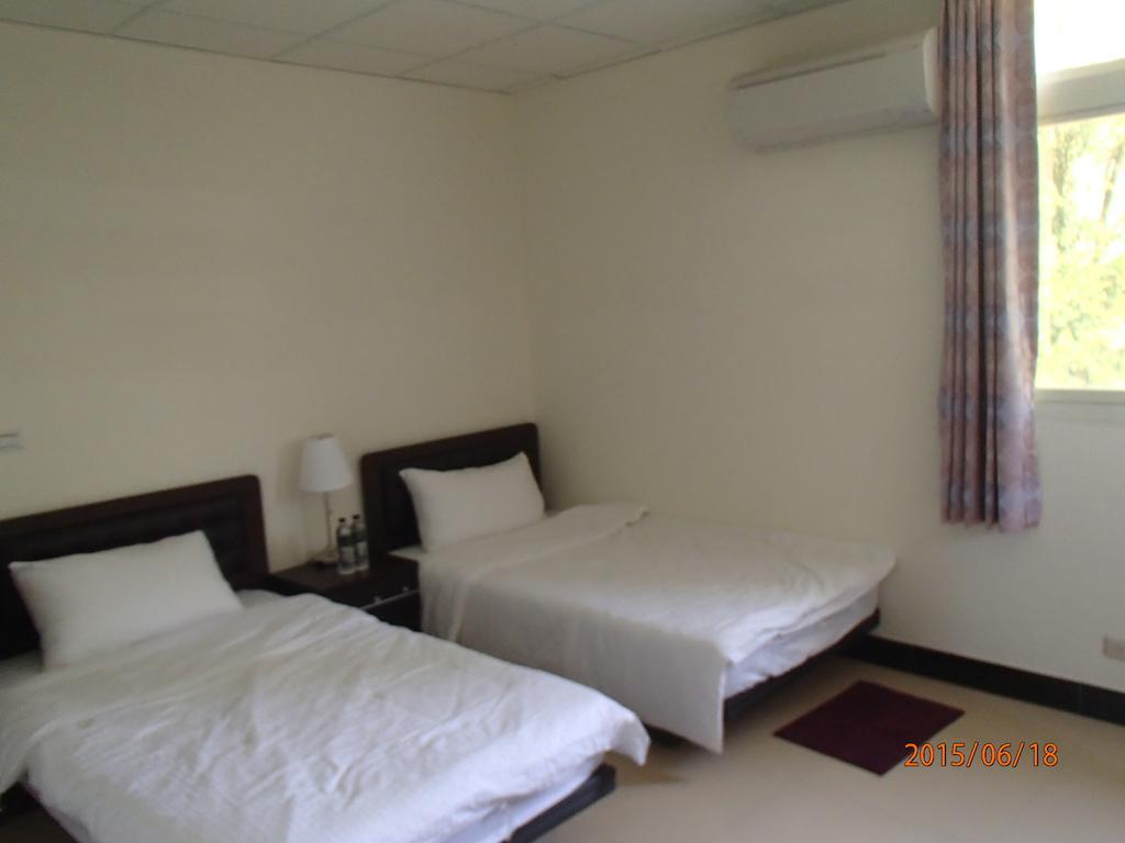 成功民宿 Km Bed And Breakfast Jinhu Ruang foto